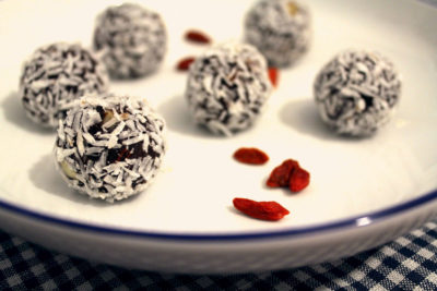 Vegan snowballs