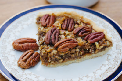 Vegan pecan pie