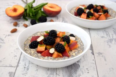 Peach blackberry overnight overmeal with Chia seeds