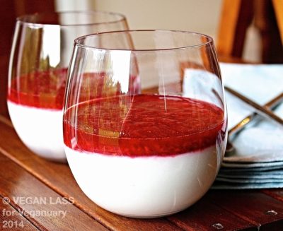 Vegan Coconut Panna Cotta