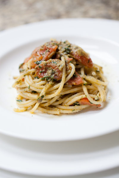 Vegan spaghetti and pesto