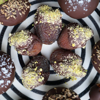Vegan chocolate pistachio apricots