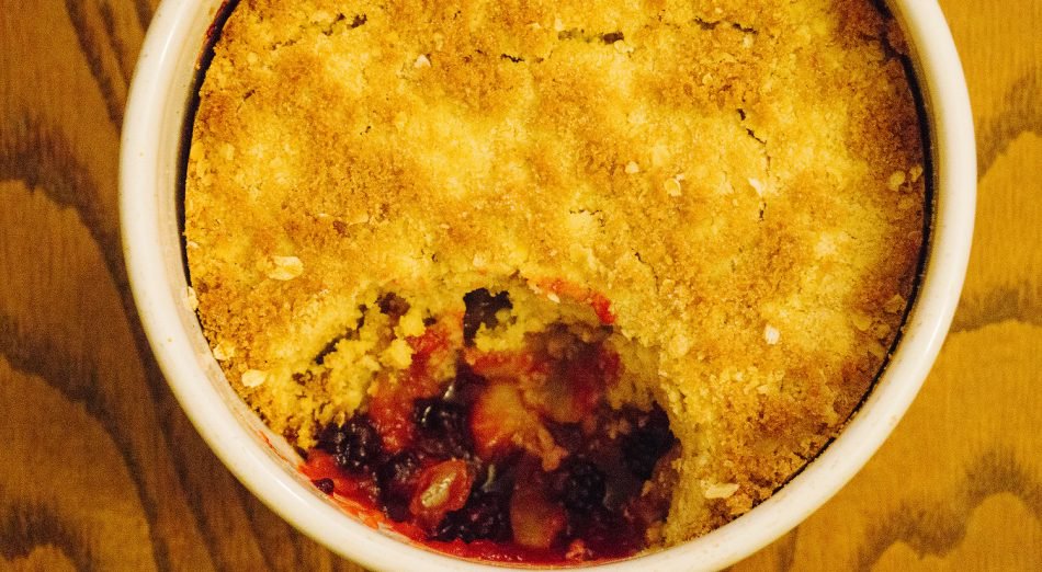Vegan Blackberry and Apple Crumble