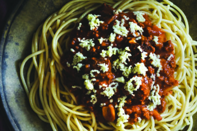 Vegan spaghetti bolognese
