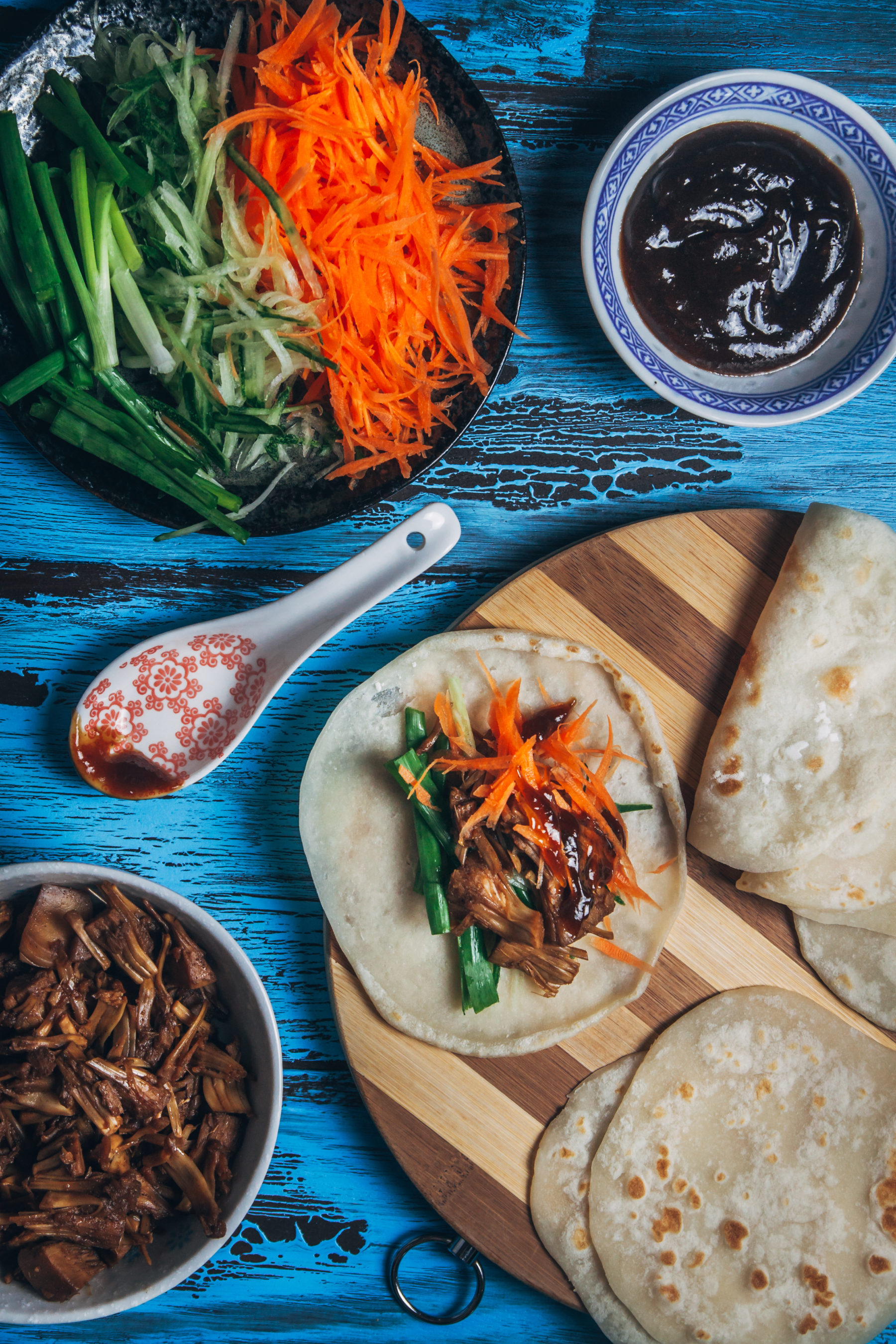 Vegan Peking Jackfruit Pancakes