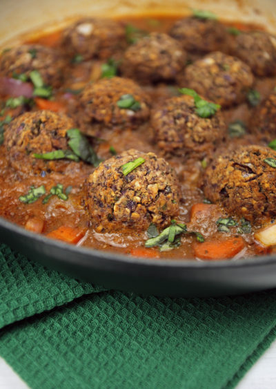 Vegan meatballs