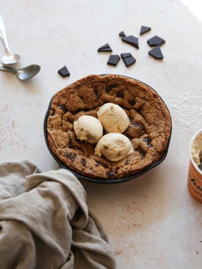 Gooey Skillet Cookie